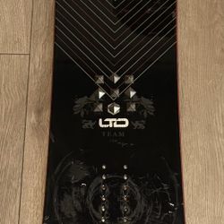 158 LTD SNOWBOARD 