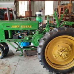 1946 John Deere H