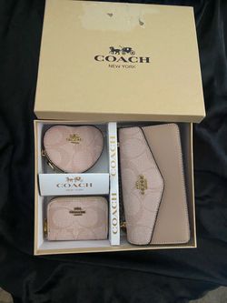 Coach New York 3-Piece Gift Set