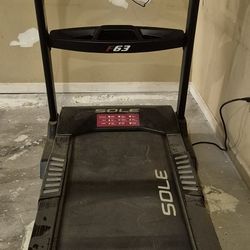 Sole Treadmill F63