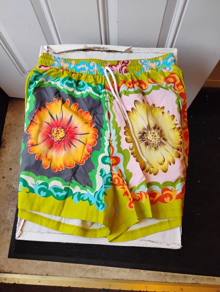 Women's Floral Large Broad Shorts