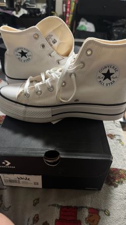 Womens Converse Chuck Taylor All Star Lift High-Top - White