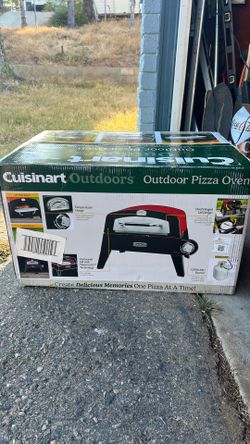 Outdoor pizza oven