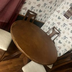 Wood dining Set W/  Chairs 