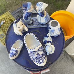 Assorted Royal Delft items from Netherlands