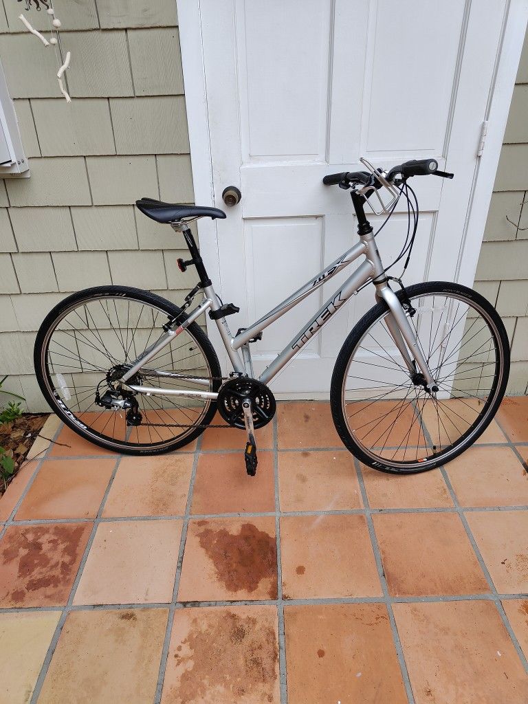 Trek 2.0fx Bike