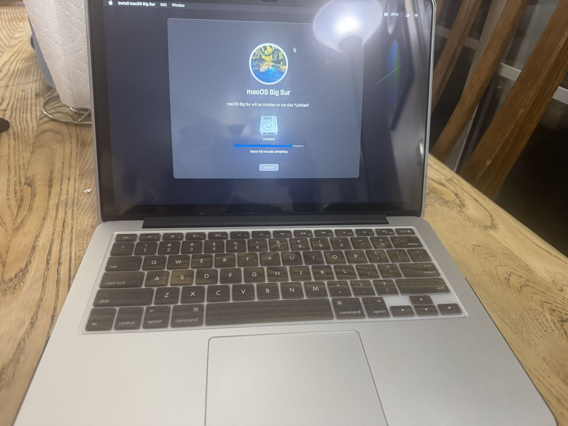2015 13” MacBook Pro i5 8gb ram 512 gb ssd