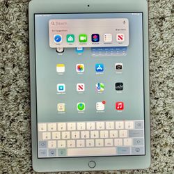 iPad 32g - Great Condition