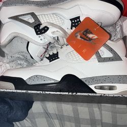 Jordan 4s