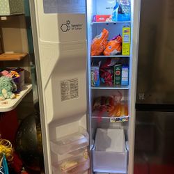LG Refrigerator 