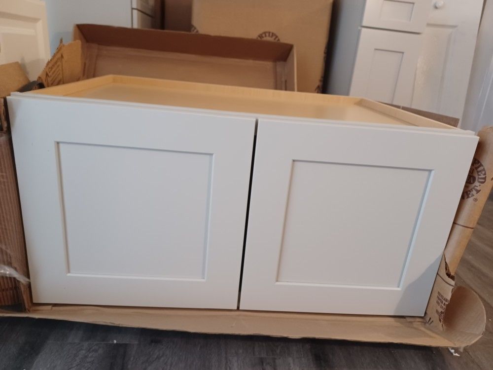 Upper Cabinet