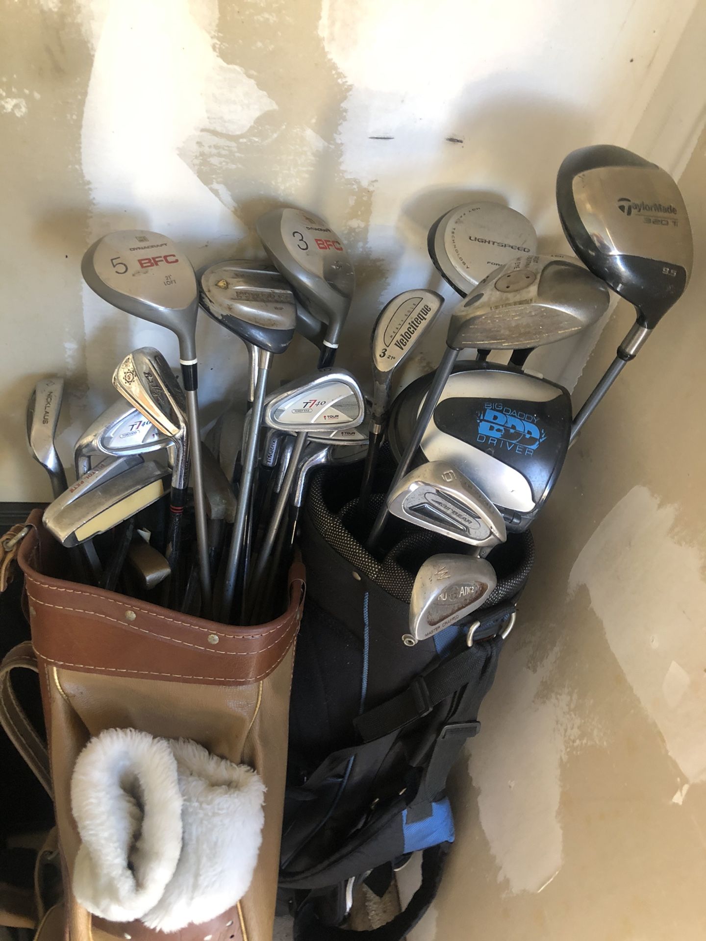 Golf clubs