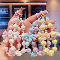 “Cute pastel keychain 💙 Brand new. Perfect for bags, backpacks & gifts!”