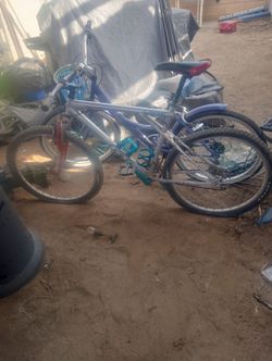 Se venden 2 x 70