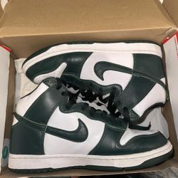 Green Nike Dunks