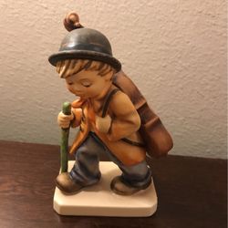 Vintage Hummel Goebel Little Cellist Hummel # 89/2Boy Walking With Cello TMK2