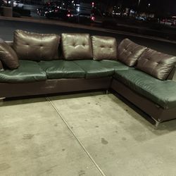Beautiful Brown Sectional Couch-BEST OFFER!!!!!!!