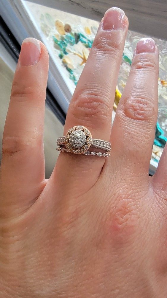 Halo Bridal Wedding Engagement Ring Set