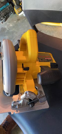 15 Amp 7-1/4 in. Lightweight Circular Saw