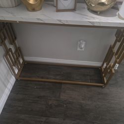 living room table