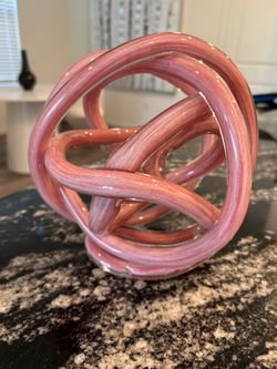 Glass Knot Decor