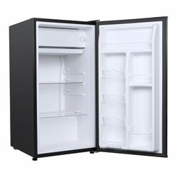 Mini fridge galanz 3.3 cu ft , fridge and mini freezer