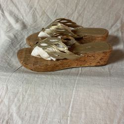 Nina Wedges 