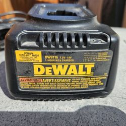 Dewalt 18 Volt Charger DW9116
