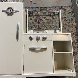 Pottery Barn Kids Play Kitchen