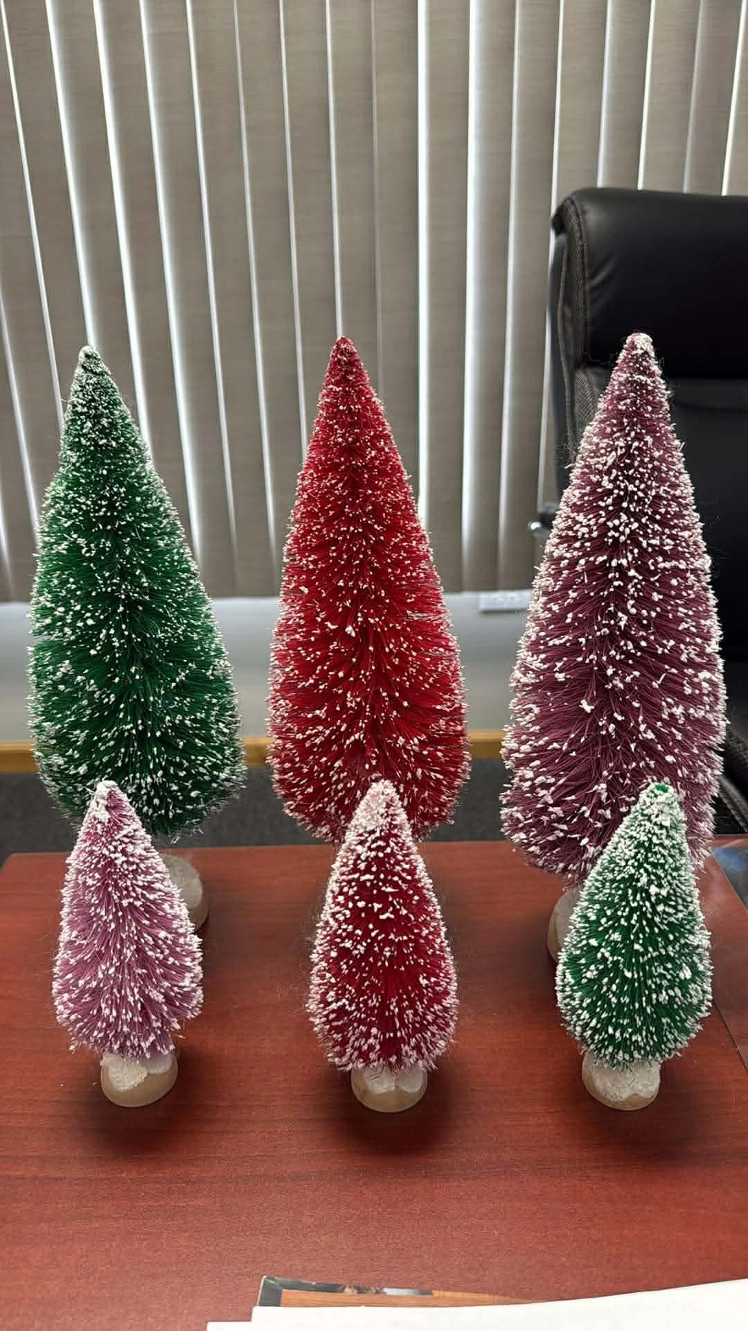 Bottle brush Christmas trees decorations 12” and 6”