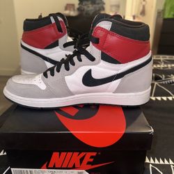 Jordan 1 Smoke grey Men’s 8.5 OG Box