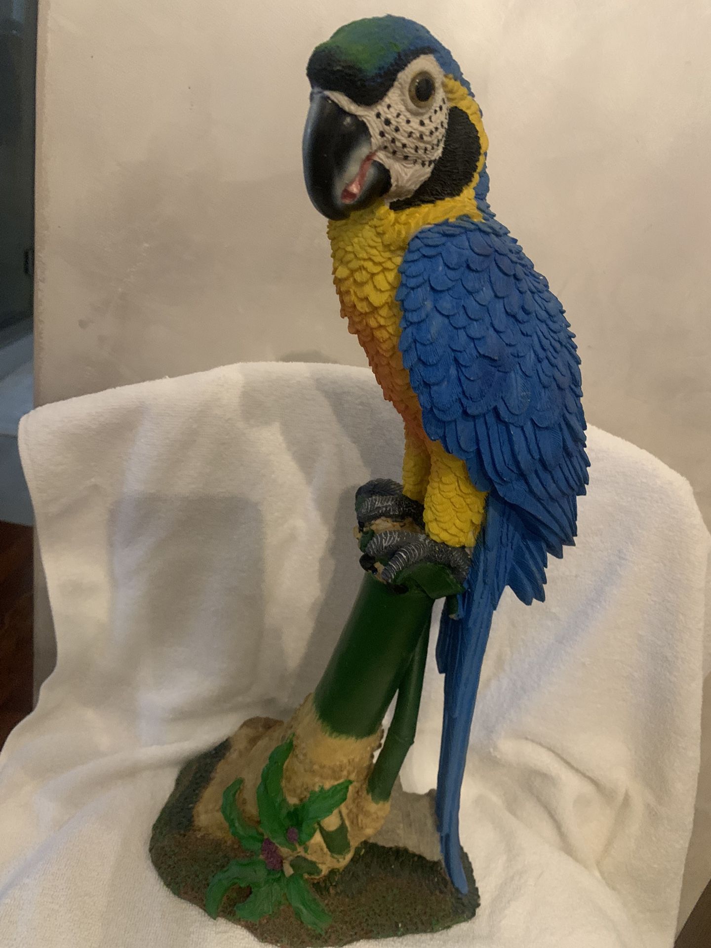 Macaw Made of Wood
