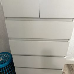 Small Dresser 