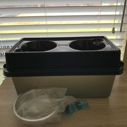 2-in-1 Elevated Dog Bowls