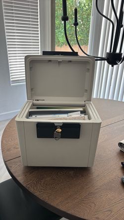 Fireproof Document Safe with Lock