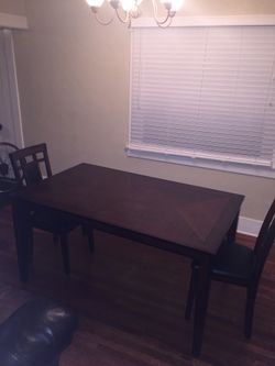 Thanh Phu Phat Furniture Dining Table Set With Leather Chairs Foam Pad For Sale In San Diego Ca Offerup