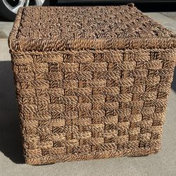 Wicker Storage cube