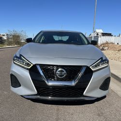 2022 Nissan Maxima
