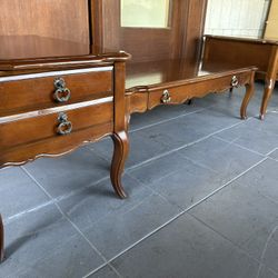 Beautiful Vintage Coffee Table And End Table Set By Bassett Furniture 