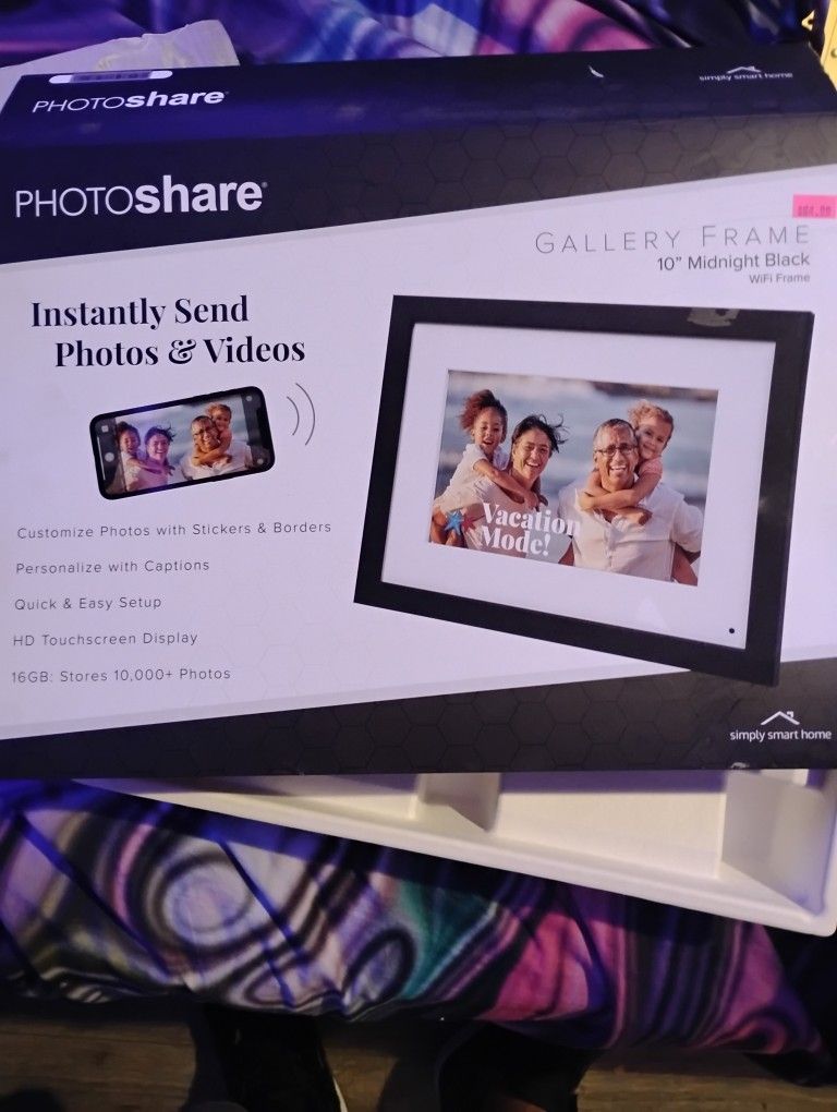 Simply Smart Home 10 Inch Photoshare Frame