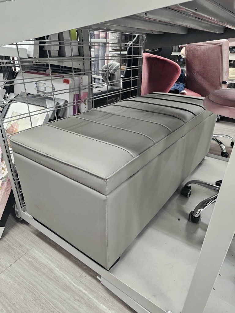 Storage Benches & Ottoman Cubes