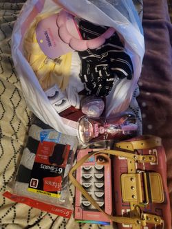 Womens clothes and Toiletries