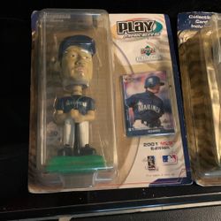 2 Ichiro Bobble Heads With Cards