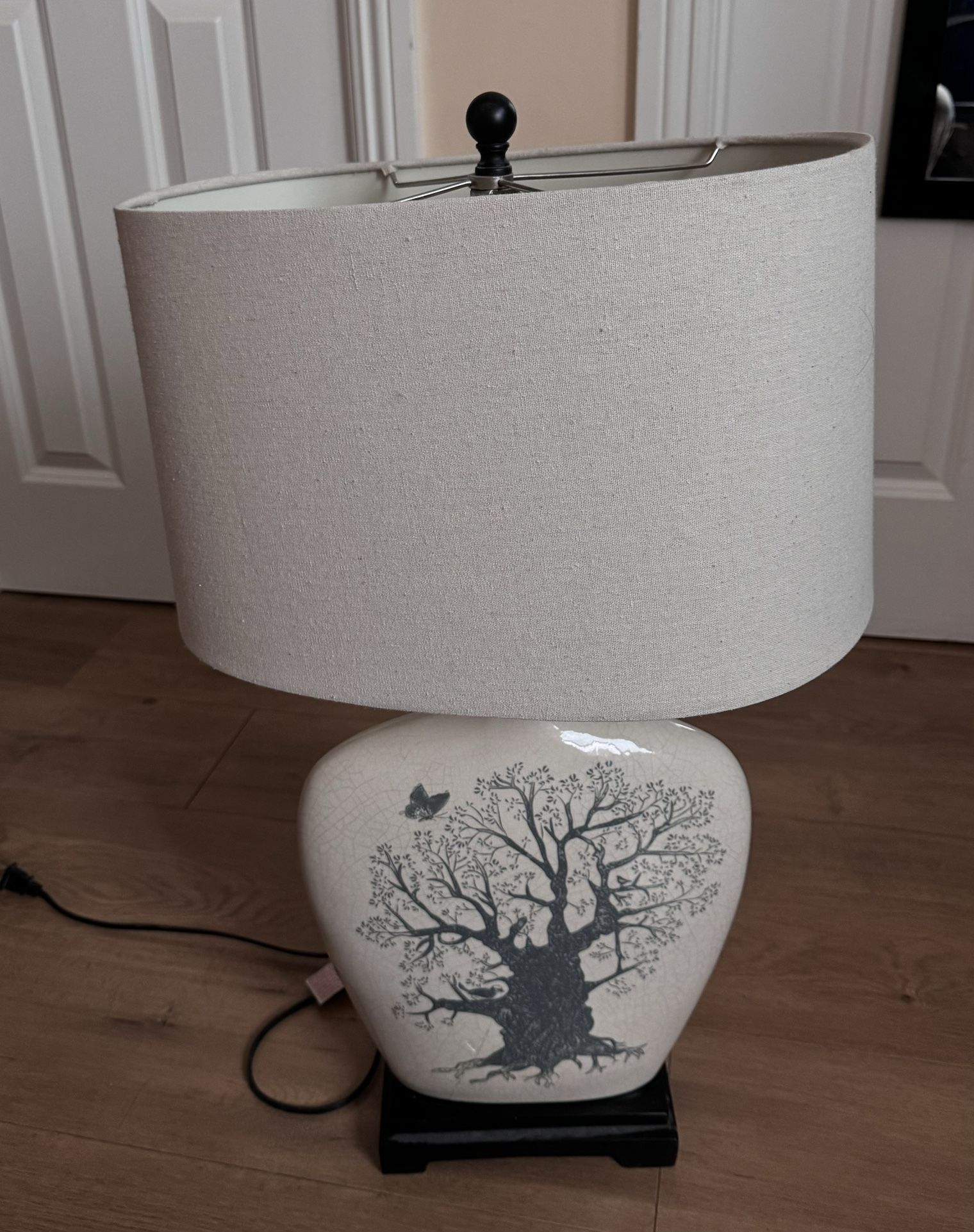 Porcelain Lamp With Light Bulb