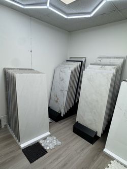 Large Format Porcelain Tile Samples Display