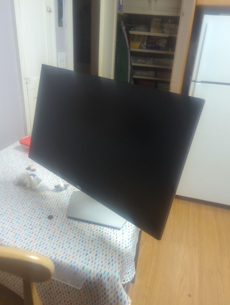 Dell Monitor S2722DC