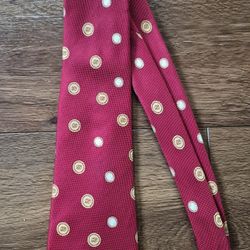 Chanel Small Pattern Logo Coco Mark 100% Silk Necktie Red Gold Made In Italy