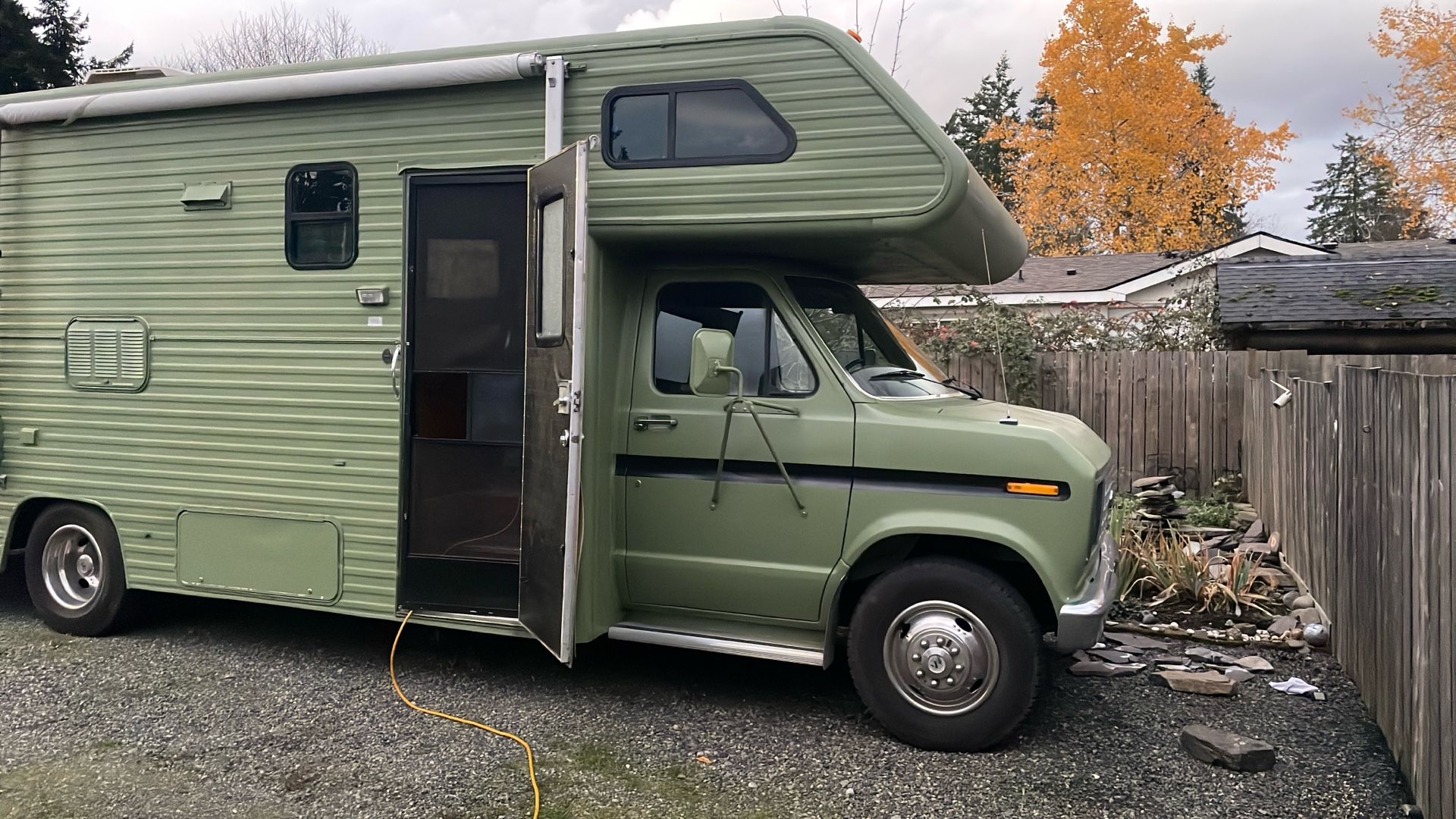Camper/RV