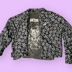 NIKE FLOWER PRINT JACKET WITH VTG METALLICA LS T SHIRT 