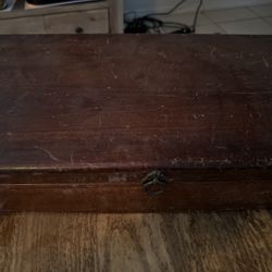 Reed & Barton Silverware Chest + Spoons (Vintage Set)